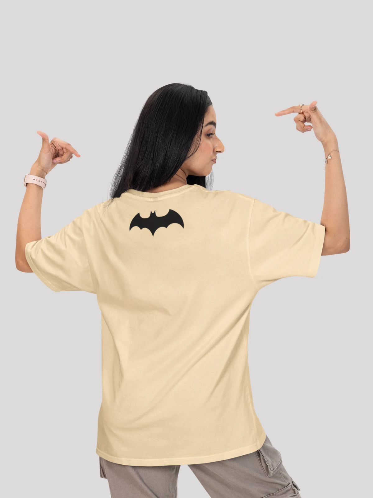 Bat Girl: Superhero-Themed Streetwear Oversized T-shirt