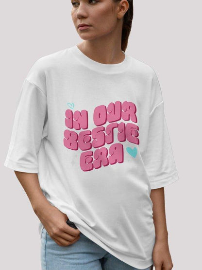 Hug Me oversize T- shirts with pink text, unisex